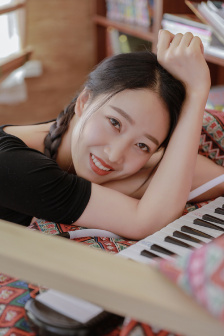 新婚夜娇妻被白玩1-8